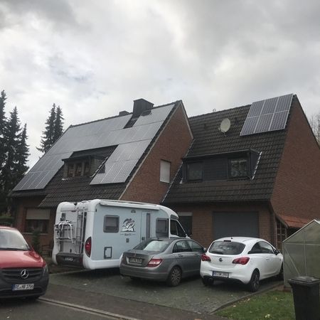 Ansicht eines Daches, welches noch nicht saniert wurde.